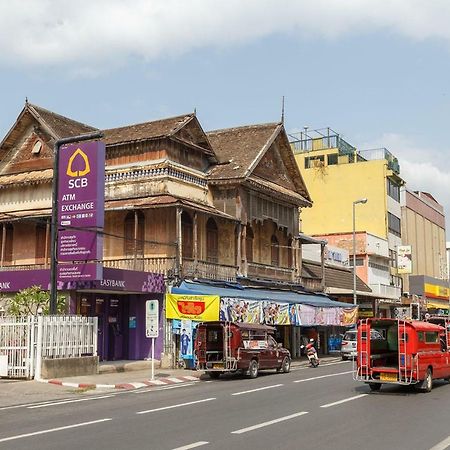 Albergue Yha Thapae Station Chiang Mai Exterior foto